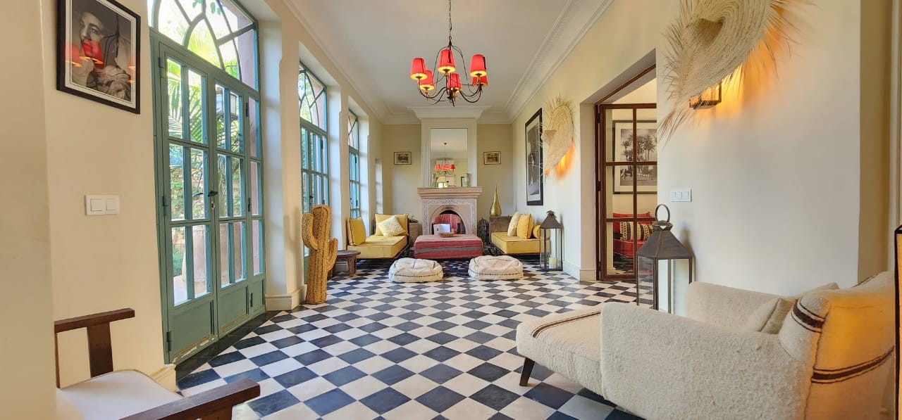 Villa de standing, Route de Ouarzazate