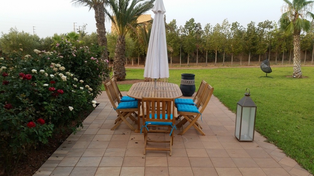 Villa, Route d'Amizmiz
