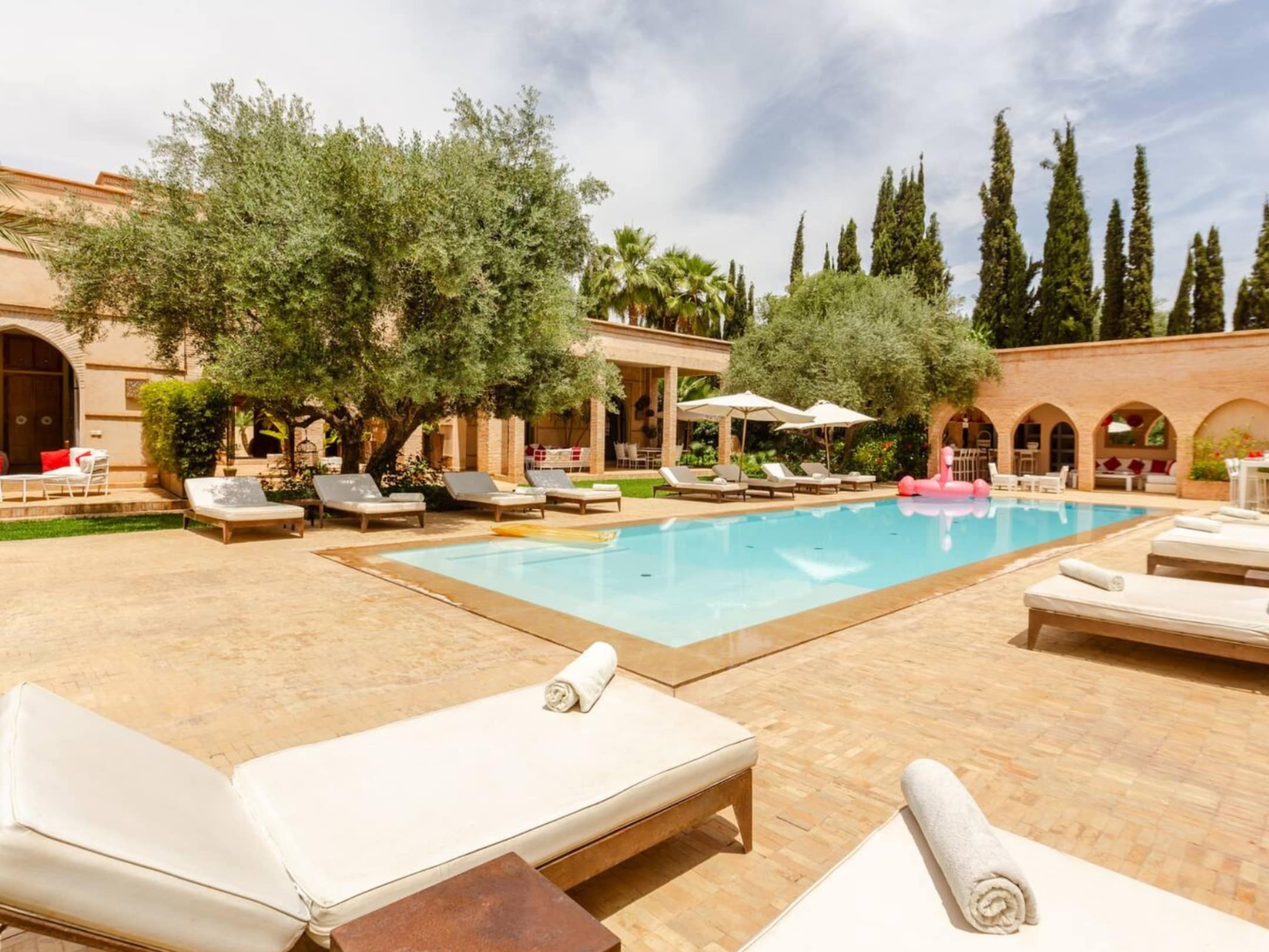 Villa image
