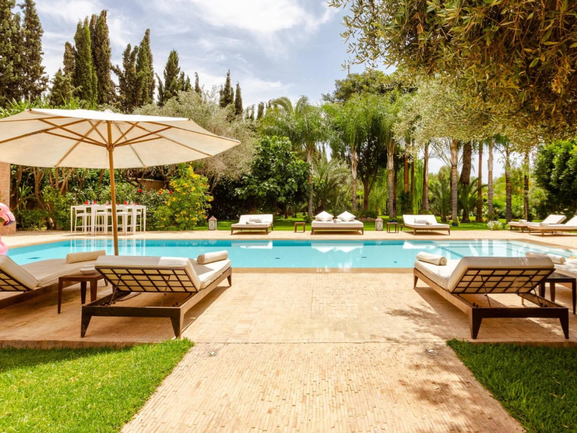 Villa image