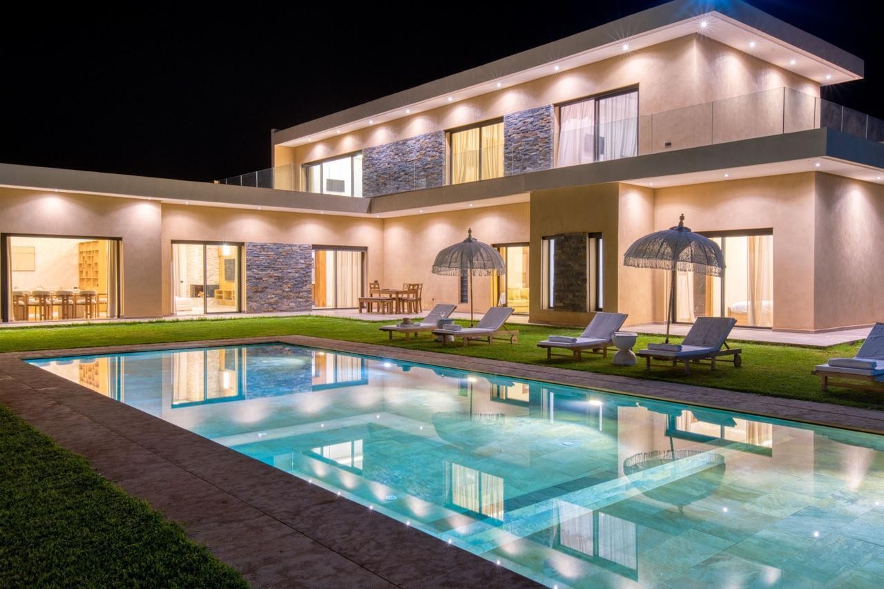 Villa image