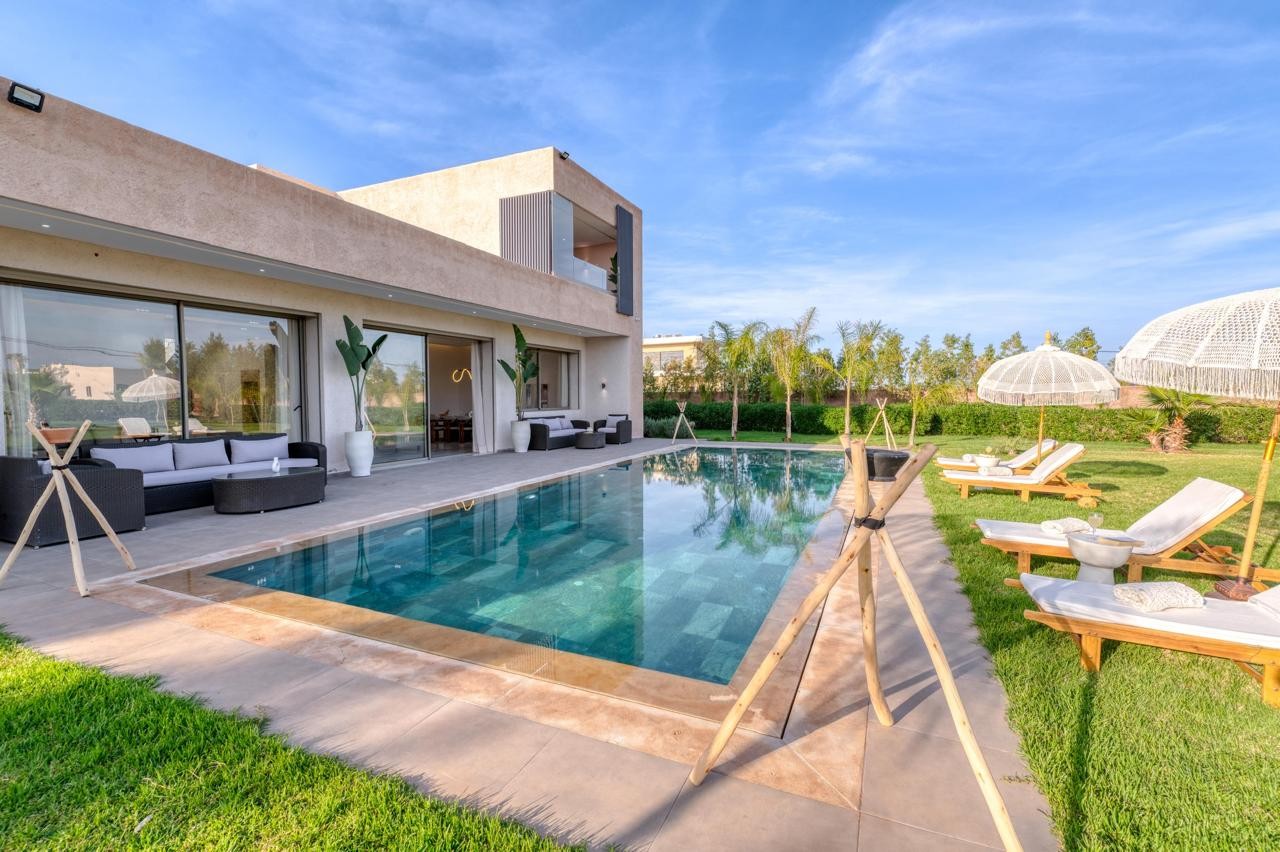 Villa image