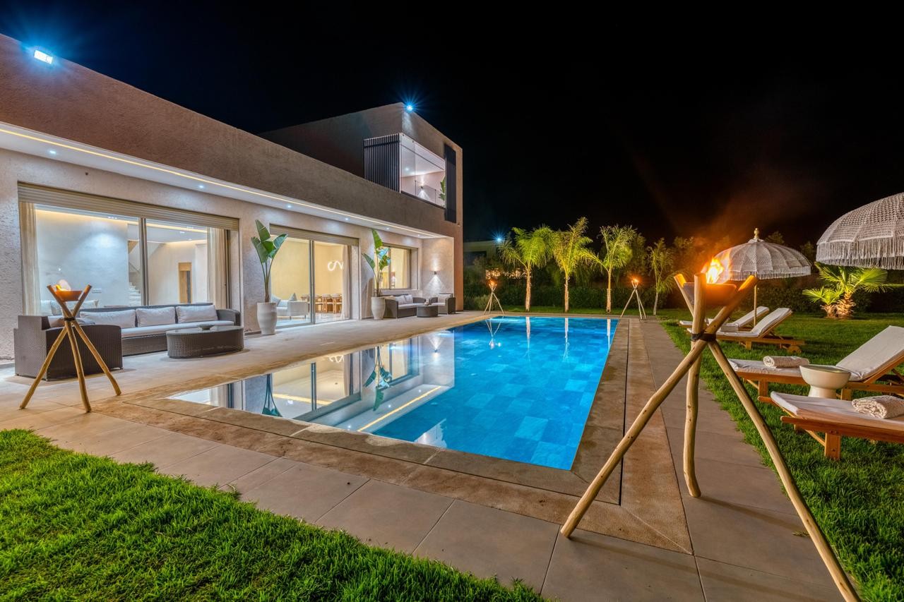 Villa image