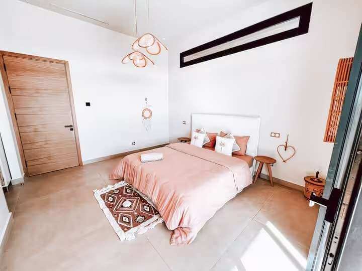 Villa, Road to Fes